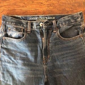 American Eagle outfitters boyfriend jeans